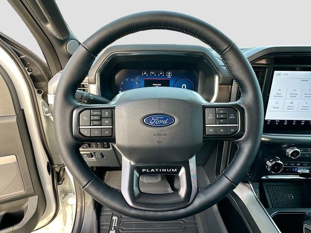 2025 Ford F-150 Platinum 4WD SUPERCREW