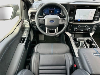 2025 Ford F-150 Platinum 4WD SUPERCREW