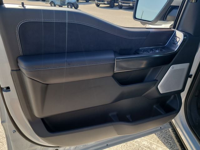 2026 Ford F-150 Platinum 4WD SUPERCREW