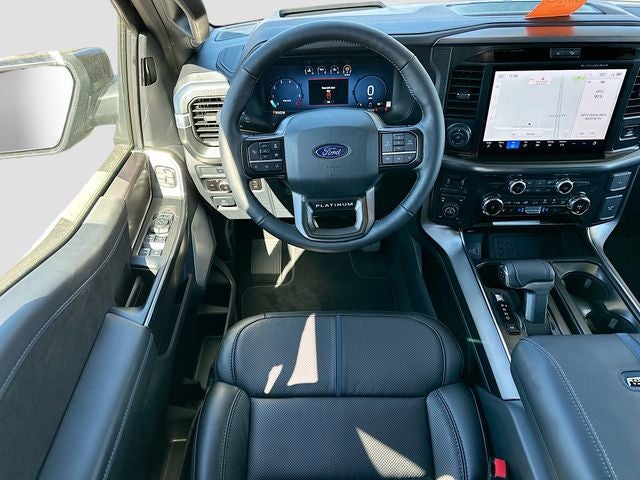 2025 Ford F-150 Platinum 4WD SUPERCREW