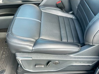 2025 Ford F-150 Platinum 4WD SUPERCREW