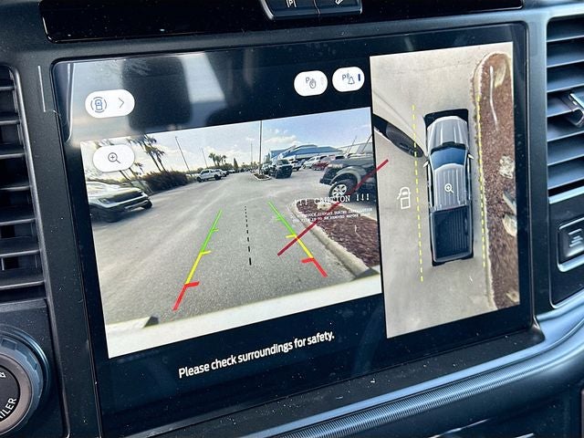 2025 Ford F-150 Platinum 4WD SUPERCREW