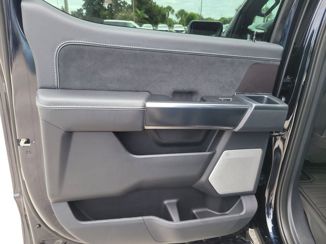 2026 Ford F-150 Platinum 4WD SUPERCREW