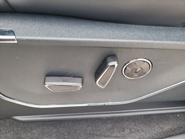 2026 Ford F-150 Platinum 4WD SUPERCREW