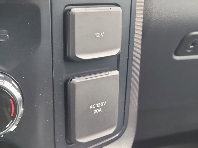 2026 Ford F-150 Platinum 4WD SUPERCREW