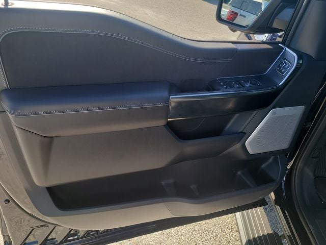 2026 Ford F-150 Platinum 4WD SUPERCREW