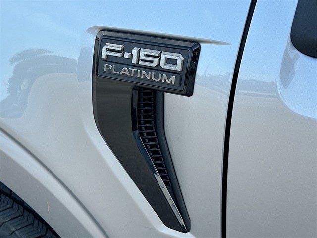 2025 Ford F-150 Platinum 4WD SUPERCREW