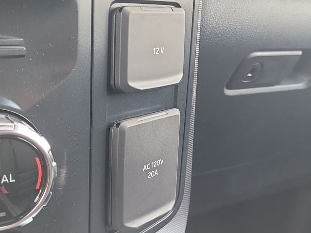 2026 Ford F-150 Platinum 4WD SUPERCREW