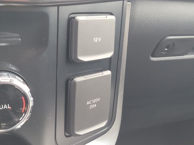 2026 Ford F-150 Platinum 4WD SUPERCREW