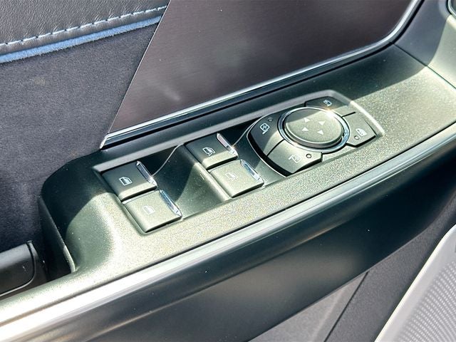 2025 Ford F-150 Platinum 3.5 POWERBOOST