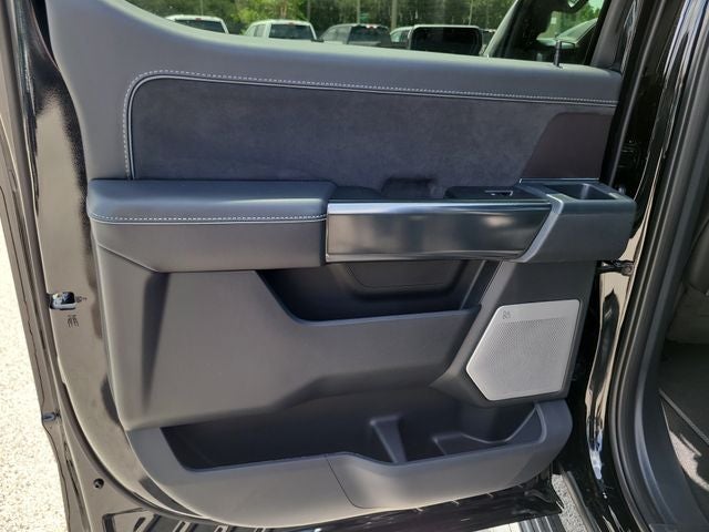 2026 Ford F-150 Platinum 4WD SUPERCREW