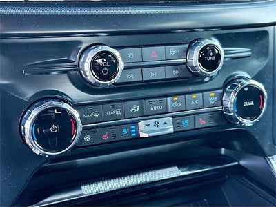 2025 Ford F-150 Platinum 4WD SUPERCREW