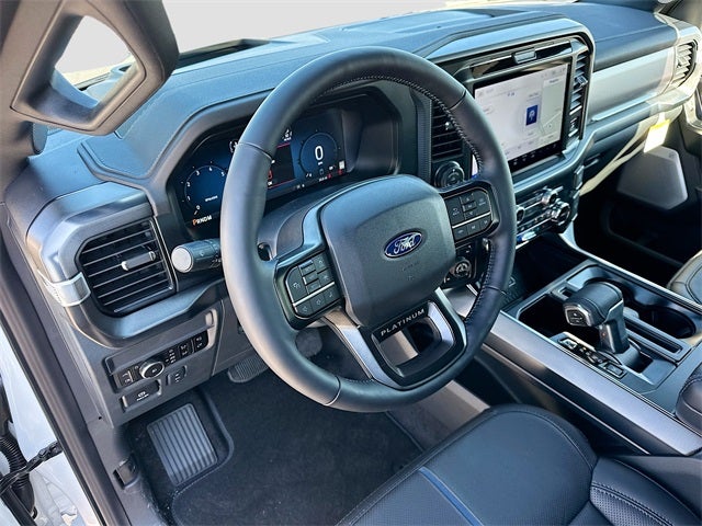 2025 Ford F-150 Platinum 4WD SUPERCREW