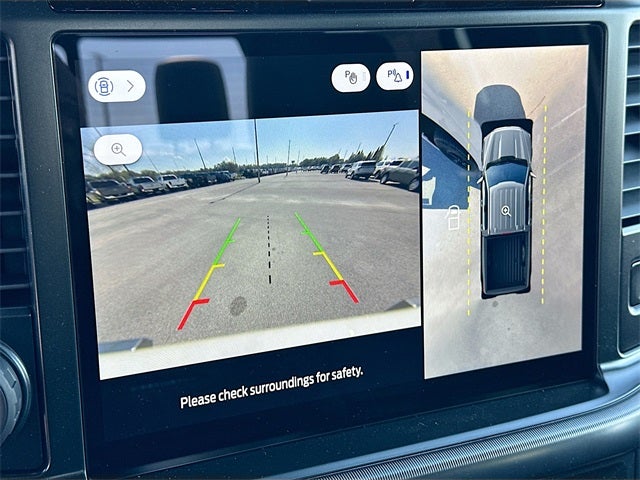 2025 Ford F-150 Platinum 4WD SUPERCREW