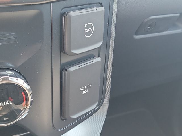2026 Ford F-150 Platinum 4WD SUPERCREW