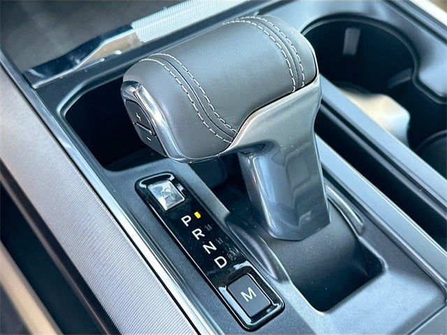 2025 Ford F-150 Platinum 4WD SUPERCREW