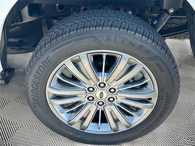 2025 Ford F-150 Platinum 4WD SUPERCREW