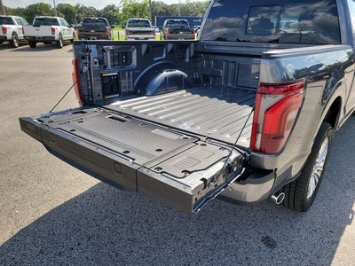 2026 Ford F-150 Platinum 4WD SUPERCREW