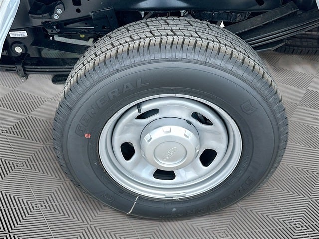 2025 Ford F-350SD XL 4WD REG CAB