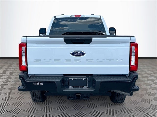 2025 Ford F-350SD XL 4WD REG CAB