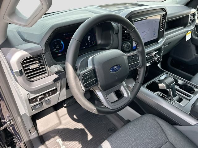 2025 Ford F-150 Lightning XLT