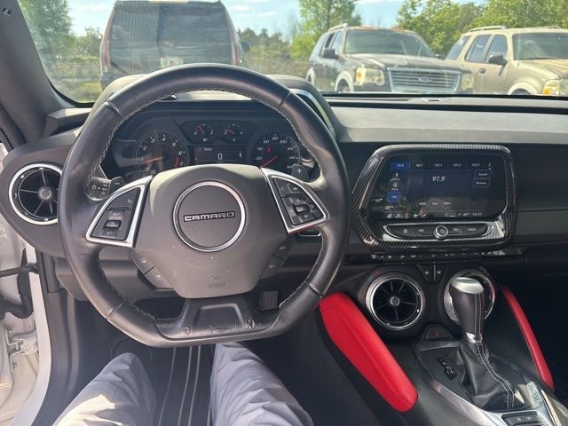 2022 Chevrolet Camaro LT1 RS 6.2 V-8