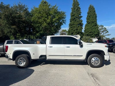2025 Chevrolet Silverado 3500HD High Country DURAMAX DIESEL