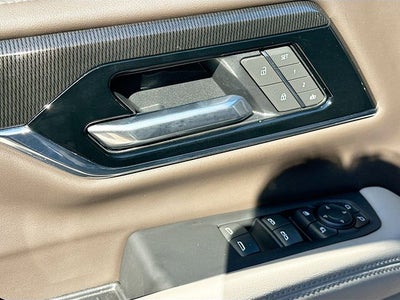 2025 GMC Yukon Elevation 5.3 V8