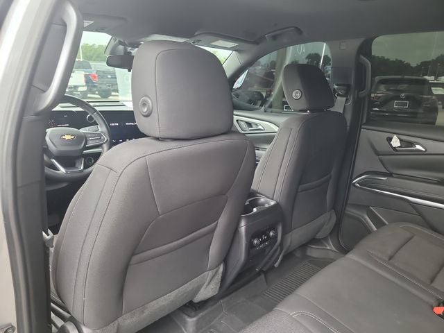 2024 Chevrolet Traverse LS