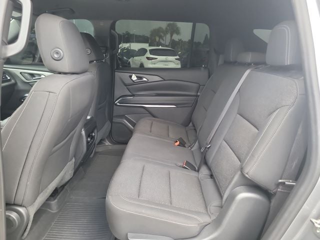 2024 Chevrolet Traverse LS