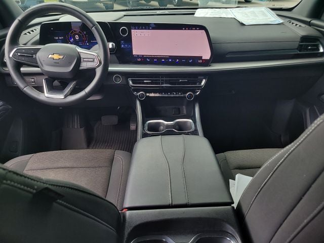 2024 Chevrolet Traverse LS