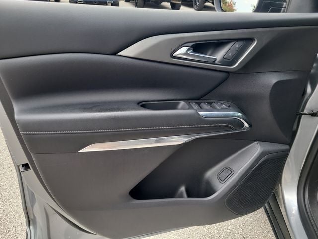 2024 Chevrolet Traverse LS