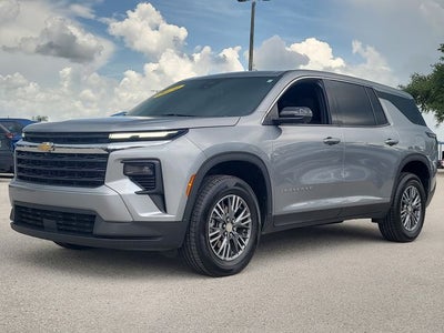 2024 Chevrolet Traverse LS