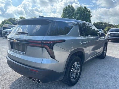 2024 Chevrolet Traverse LS