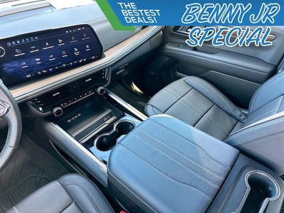 2025 Chevrolet Suburban High Country 6.2 V8