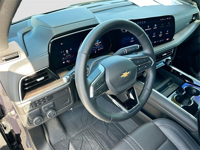 2025 Chevrolet Suburban High Country 6.2 V8