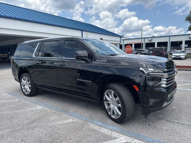 2021 Chevrolet Suburban High Country