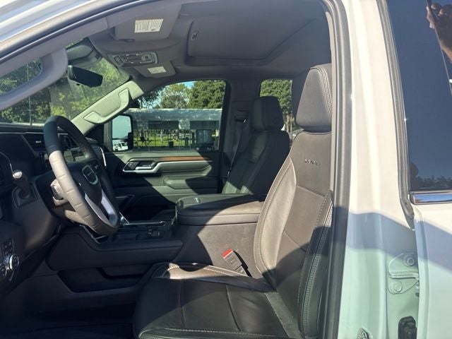 2025 GMC Sierra 2500HD Denali RESERVE