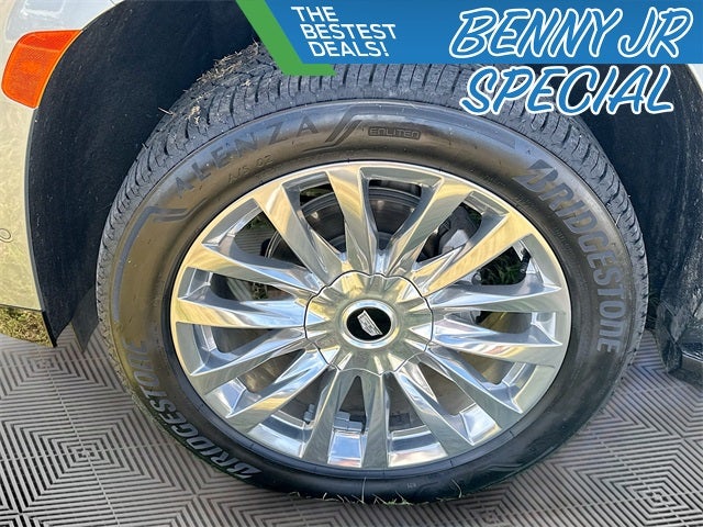 2024 Cadillac Escalade ESV Premium LUXURY