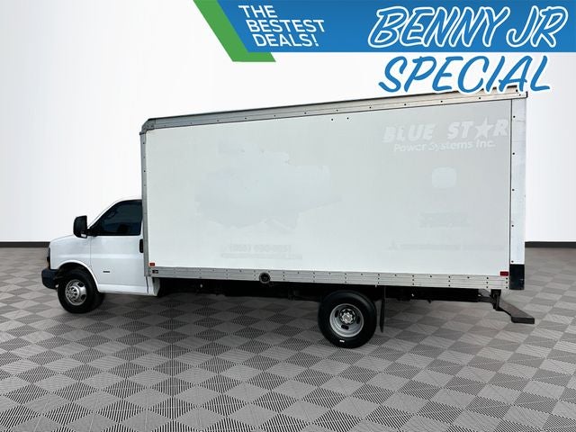 2019 Chevrolet Express 3500 Work Van Cutaway