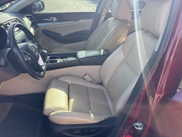 2017 Nissan Maxima 3.5 SV