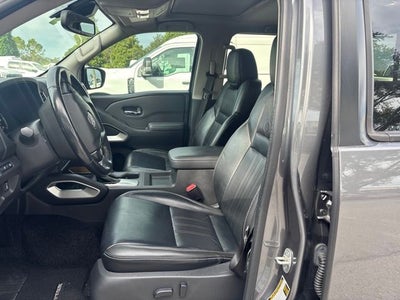 2022 Nissan Frontier SV PREMIUM