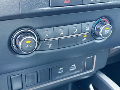 2022 Nissan Frontier SV 3.8 V-6
