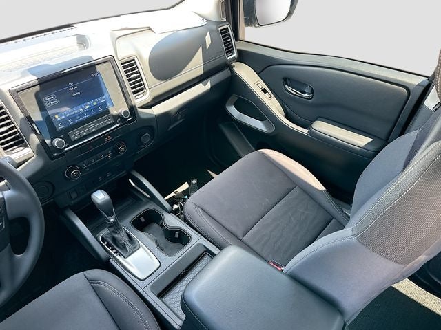 2022 Nissan Frontier SV 3.8 V-6