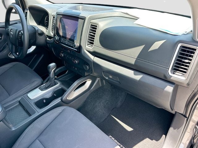 2022 Nissan Frontier SV 3.8 V-6