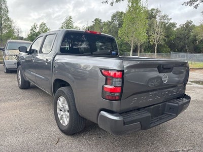 2022 Nissan Frontier SV 3.8 V-6