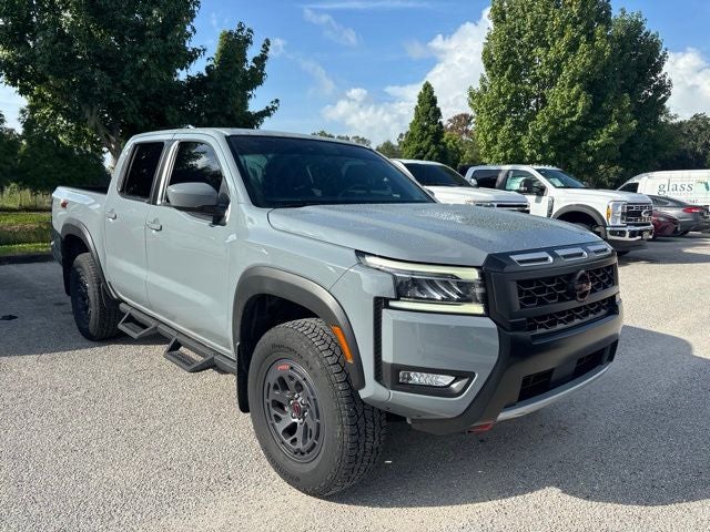2025 Nissan Frontier PRO-4X 3.8 V6