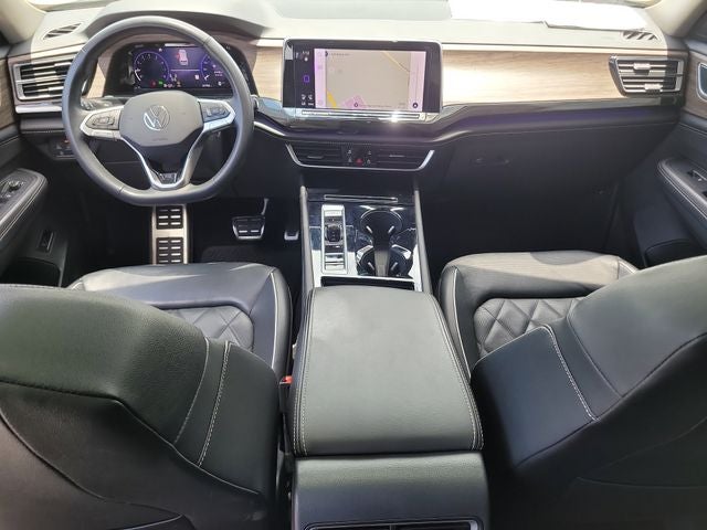 2025 Volkswagen Atlas 2.0T SEL Premium R-Line