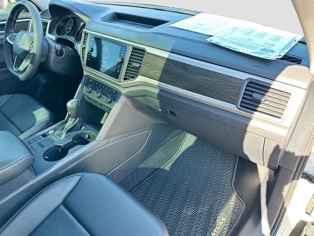 2021 Volkswagen Atlas 3.6L V6 SE w/Technology