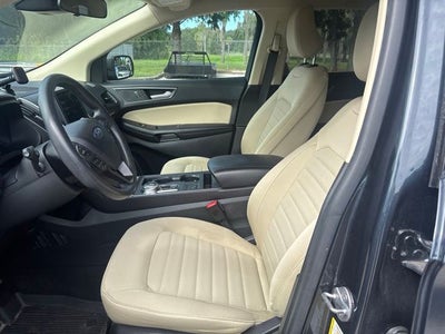 2024 Ford Edge SE